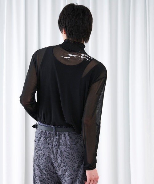 Ellno Loset（エルノロゼット） tシャツ タトゥープリントシアー