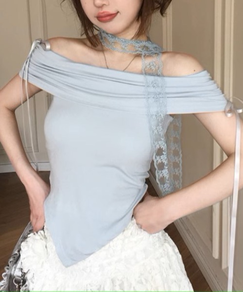 tシャツ A'GEM/9 × .kom 「.KOM/ドットケーオーエム」 リボンオフショルダートップ レディース