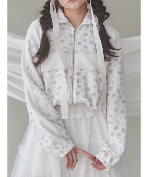 店内商品がすべてレジにて半額！！ merry jenny ジャージ floralショートトラックジャケット / 花柄 ジャケット・アウター