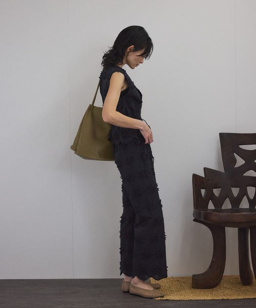 SALON adam et rope' パンツ 「WEB限定」3Dフラワーレースワイド