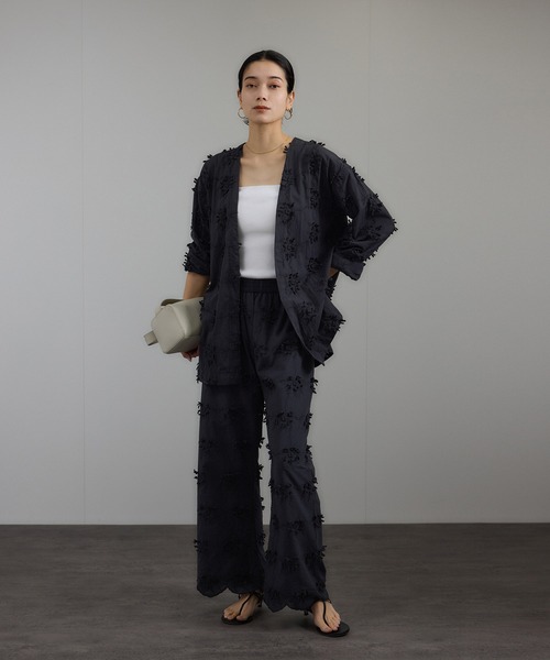 SALON adam et rope' パンツ 「WEB限定」3Dフラワーレースワイド