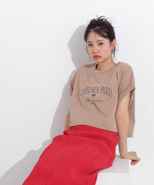 N.Natural Beauty Basic tシャツ クロップドカレッジロゴTシャツ