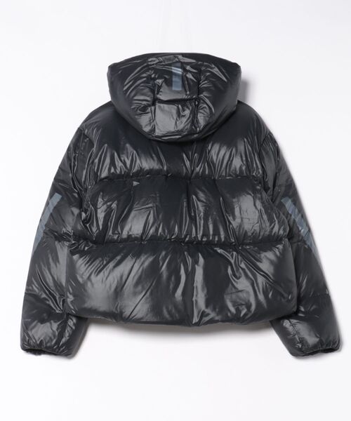 定価22万‼️ ダウンジャケット‼️今期レアカラー‼️黒ラベル adidas（アディダス） ダウンコート ダウンジャケット W ZNE PUFFER