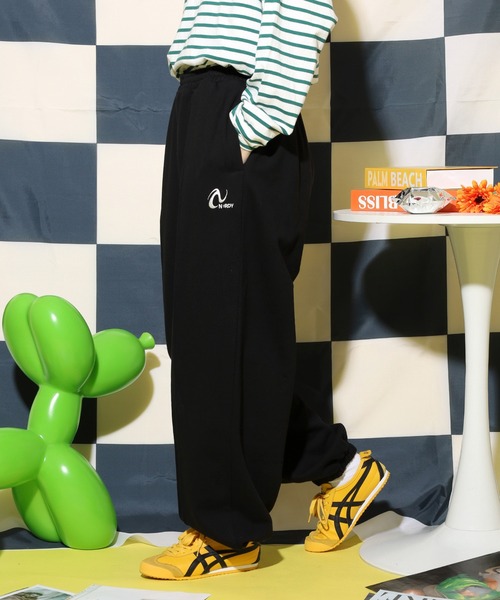 NERDY ワイドパンツ スマホショルダー スウェットパンツ ジャージ