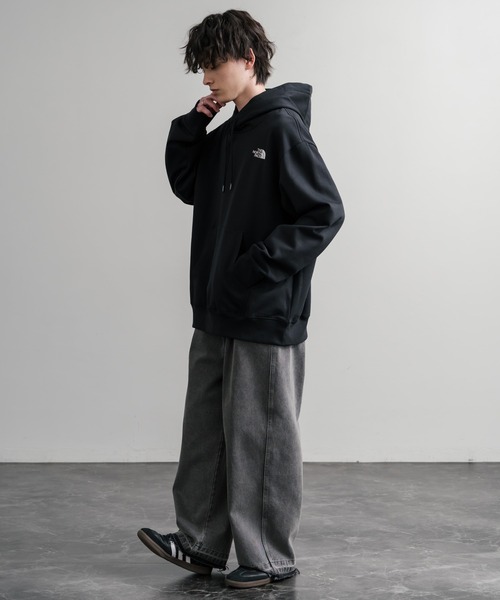 THE NORTH FACE（ザ ノースフェイス） パーカー ESSENTIAL RELAXED
