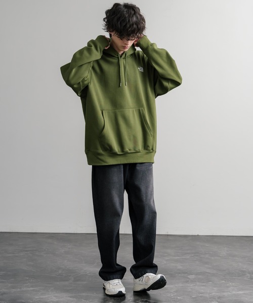 THE NORTH FACE（ザ ノースフェイス） パーカー ESSENTIAL RELAXED