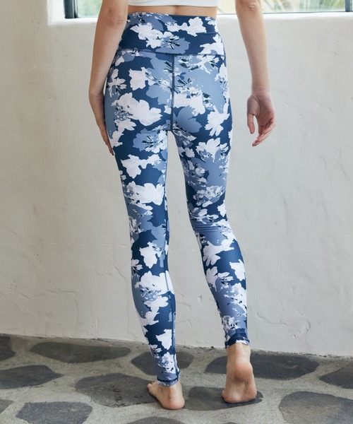 Julier（ジュリエ） レギンス スパッツ Julier flash flowerプリント