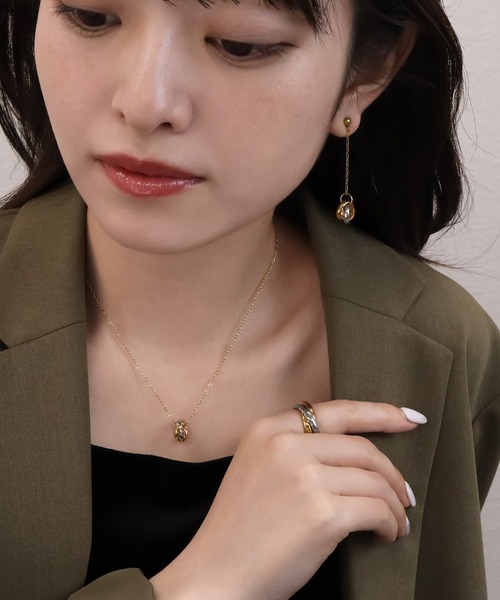 blackdia ocean（ブラックダイヤオーシャン） ピアス トリニティ