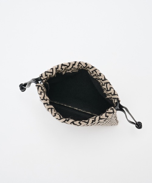 IACUCCI（イアクッチ） ポーチ モノグランマ ポーチ JACQUARD/CERVO