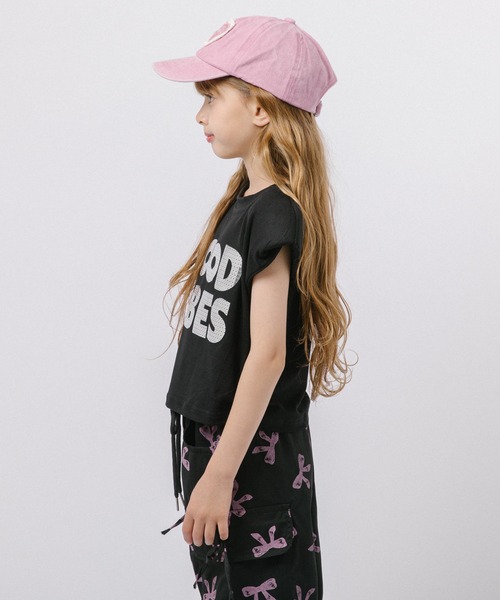 URBAN CHERRY（アーバンチェリー） tシャツ スパンコールロゴデザイン