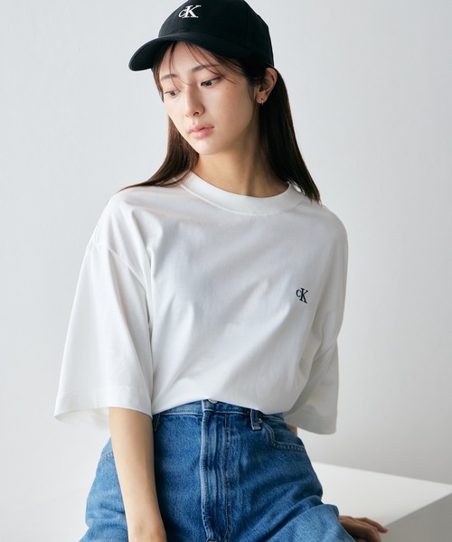 Calvin Klein Jeans（カルバンクラインジーンズ） tシャツ 「ユニ