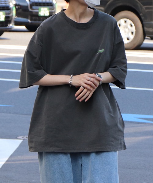 Labordi tシャツ ワンポイント刺繍 / リンガー ピグメント加工