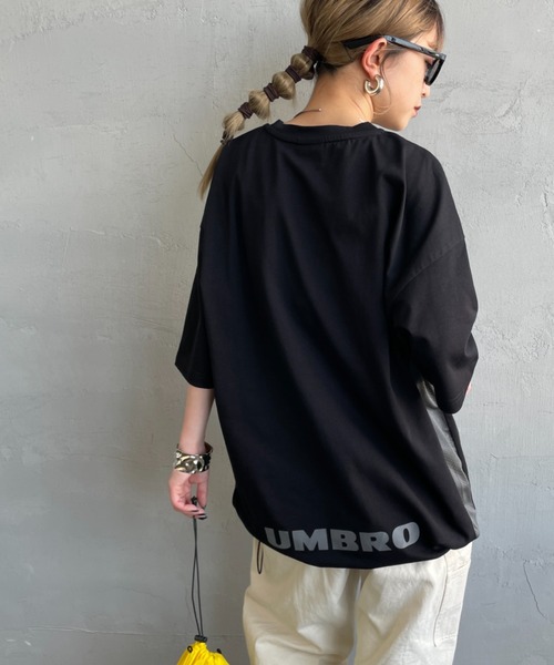 残りわずか UMBRO アンブロ ロゴ 半袖 ショート Tシャツ UMBRO（アンブロ）の「UMBRO/アンブロ 別注 Front Logo Short