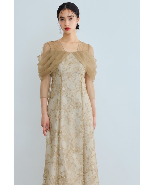 【メルカリ市限定価格】オフショルダー スパンコール刺繍　ドレス niana niana（ニアナ） ドレス オフショルダースパンコール刺繍レースドレス