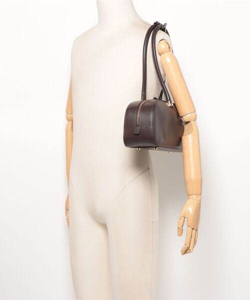 CHRISTIAN VILLA（クリスチャンヴィラ） ショルダーバッグ バッグ