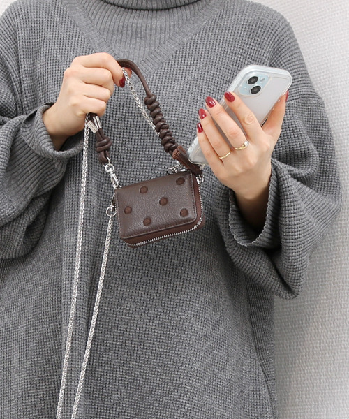 二つ折り財布 財布 ペルケ perche / ドット刺繍ジャバラチャームウォレットショルダー レディースの画像