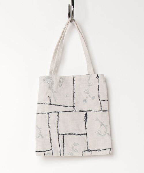 mina perhonen（ミナペルホネン） ハンドバッグ - ホワイト レディース