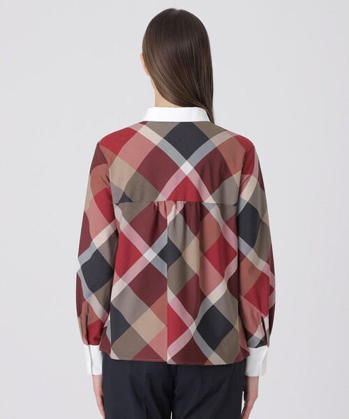 BLUE LABEL CRESTBRIDGE（ブルーレーベルクレストブリッジ） ブラウス