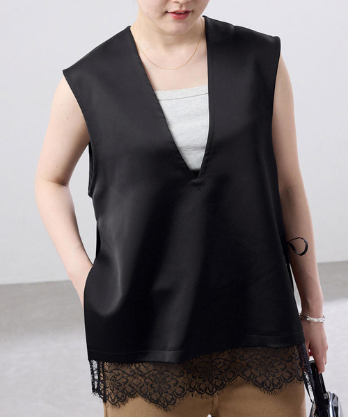イエナ iena ミリオーネノースリーブブラウス BLACK Vネックノースリーブブラウスのコーディネートスナップ（oku
