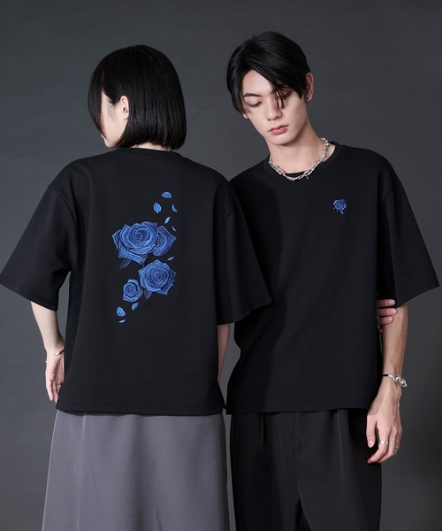 Ellno Loset（エルノロゼット） tシャツ バックフラワー刺繍ポンチT