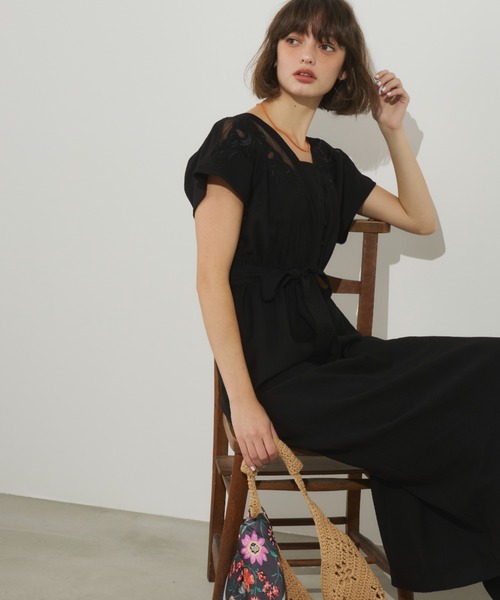 【PHASE EIGHT】爽やか♪コットンカットワークワンピース PHASE EIGHT】爽やか♪コットンカットワークワンピース 消し