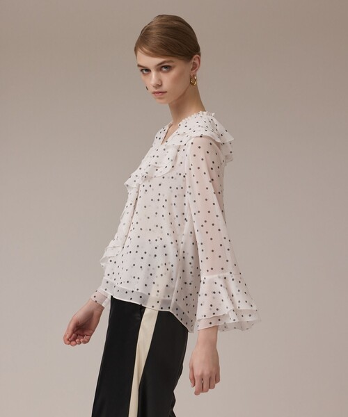 新品♡ラッフル袖クロップドブラウス Oblada(オブラダ)｜オーバーダイラッフルブラウス/ブラック の通販