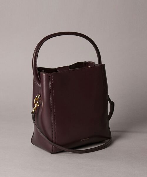 Calvin Klein（カルバン・クライン） ショルダーバッグ バッグ
