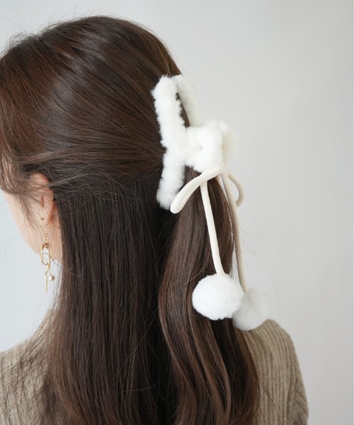 Port（ポート） ヘアクリップ 「 」 ぽんぽん付き リボン ファー