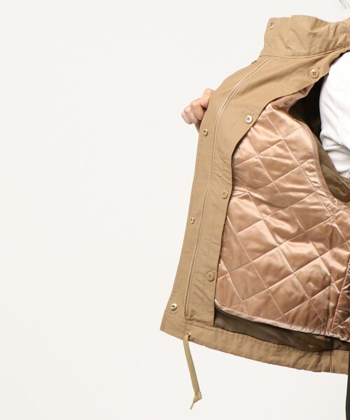 「allureville」 マウンテンパーカー MEDIUM グリーン レディースの画像