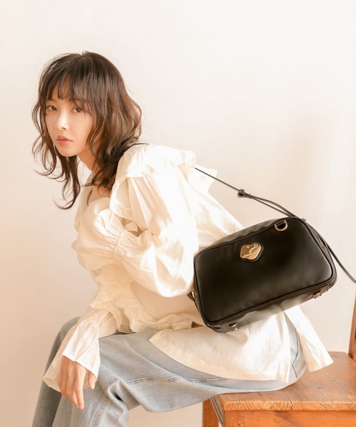 8*様 訳アリ　 ショルダーバッグ APRILY ショルダーバッグ バッグ 3way アジャストラインバッグ