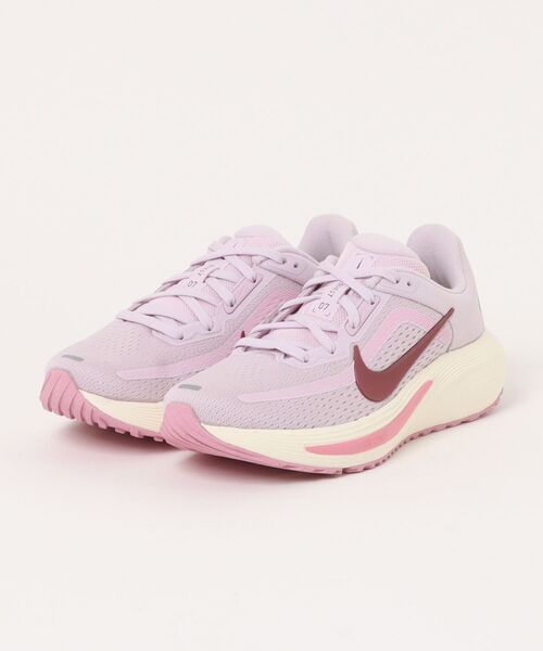 NIKE AIR スニーカー 新品タグ付 軽量 通気性25.5cm 箱付 NIKE（ナイキ） スニーカー W QUEST 7「軽量」レディーススニーカー
