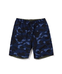 A BATHING APE（アベイシングエイプ） パンツ COLOR CAMO SHARK