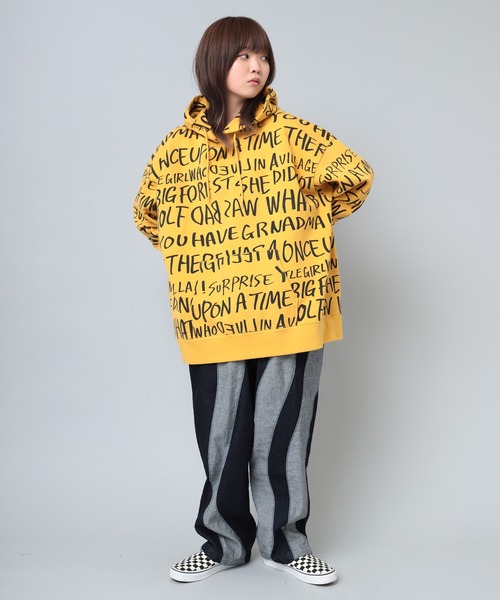 RNA（アールエヌエー） パーカー M2158 ワード総柄BIGフーディー