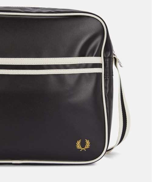 FRED PERRY（フレッドペリー） ショルダーバッグ Classic Shoulder Bag