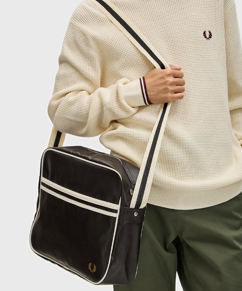 新品未使用品　FRED PERRY フレッドペリー ウエストバッグ　ショルダー FRED PERRY（フレッドペリー） ウエストポーチ ウエストバッグ 「WEB