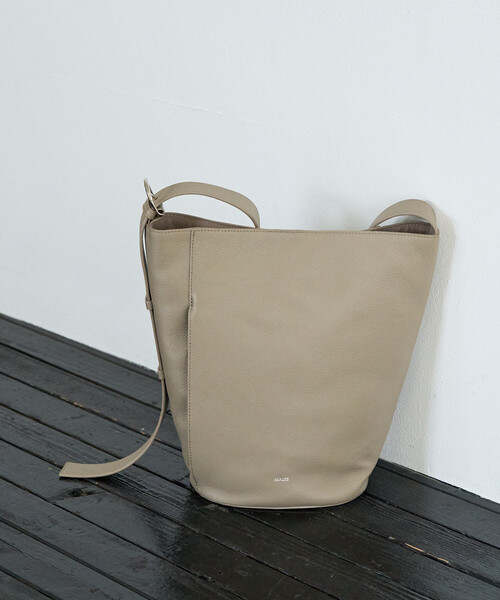 トートバッグ 限定展開 BEAURE LUNEA/ビュレルネア 「本革」 レザー ワンハンドル バケツバッグ レディースの画像