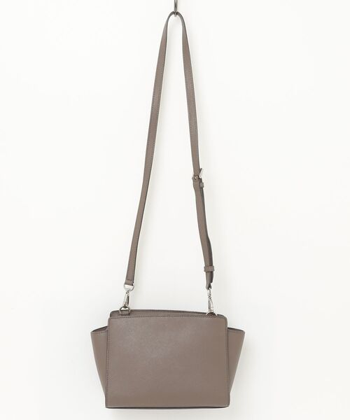 MICHAEL KORS（マイケルコース） ワンポイントショルダーバッグ