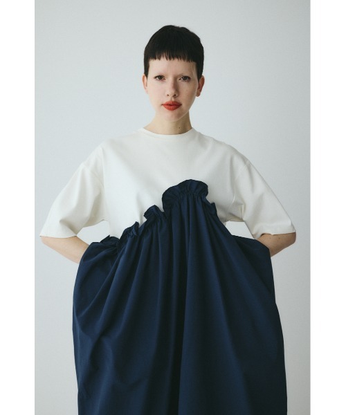 ワンピース Wave frill cut  dress　　ウェーブフリルカットドレスの画像