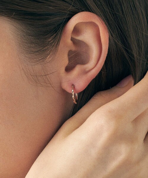 エテ♡ フープ　ツイスト　ピアス ete ピアス ツイスト フープピアス レディース : ZOZOTOWN Yahoo