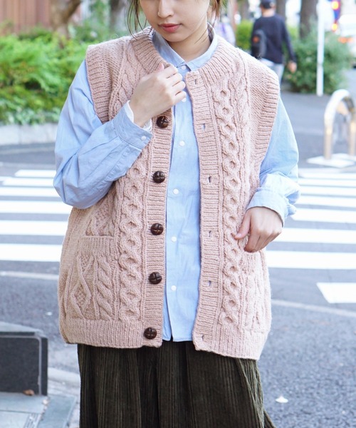 HARVESTY（ハーベスティ） ベスト ジレ CABLE KNIT VEST 手編み