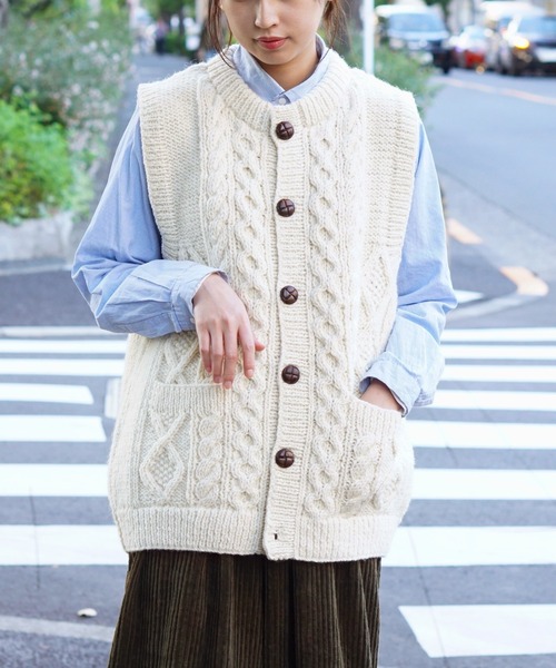 HARVESTY（ハーベスティ） ベスト ジレ CABLE KNIT VEST 手編み
