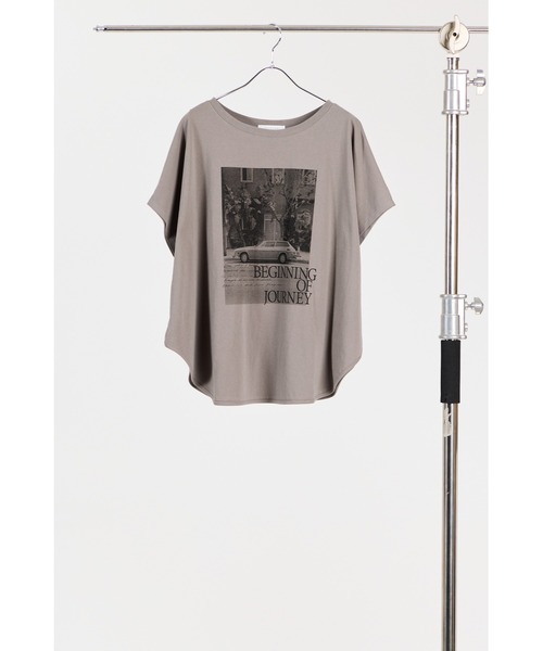 【送料無料】 tシャツ CHIGNON 「 」PhotoドルマンTシャツ シニヨン / トップス