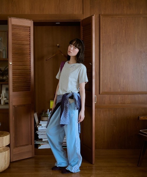 common gull products. tシャツ 針と糸とGULL Tシャツ レディース