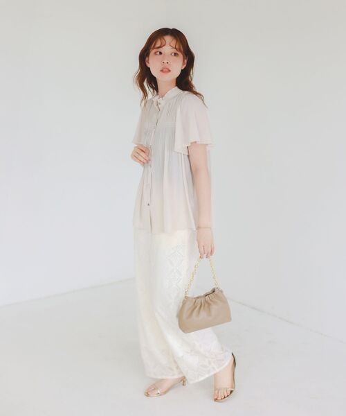 le.coeur blanc ブラウス シャツ パウダーサテンシャーリング