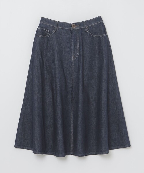 BLUE LABEL CRESTBRIDGE（ブルーレーベルクレストブリッジ） スカート 