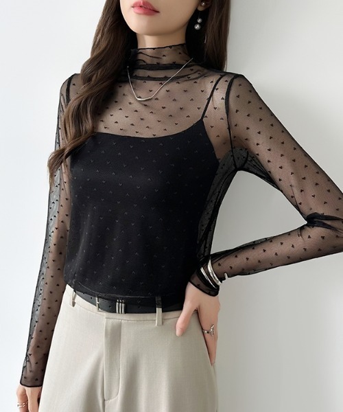 ［美品］meer. NECK SLIT SHEER TOP シアートップス COCOMOMO tシャツ 一枚でも重ねても甘すぎない ハート柄シアートップス