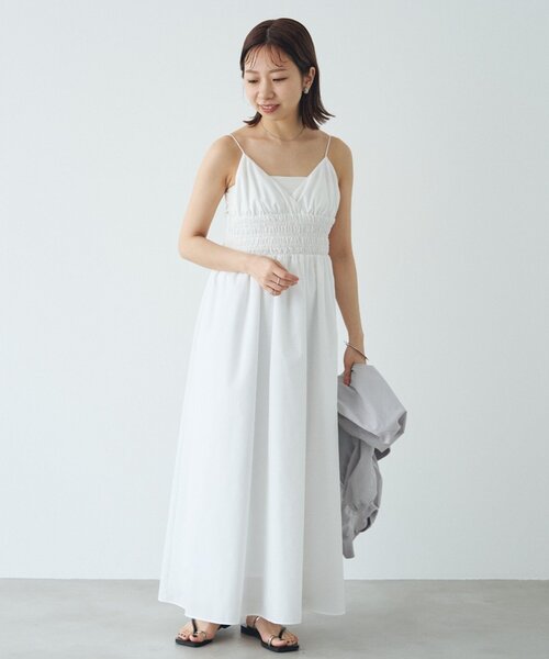 お値下げ依頼中Loungedress ラウンジドレス ボリュームブルゾン 白 M Loungedress（ラウンジドレス） ワンピース 「PUFRILL/パフリル