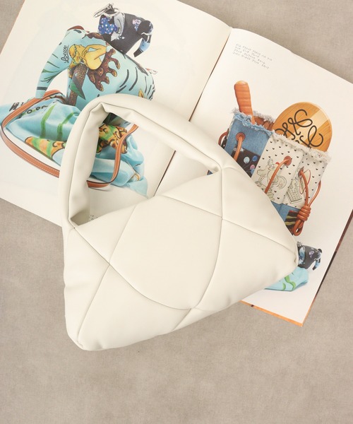 ハンドバッグ A HAND BAG　ハンドバッグ