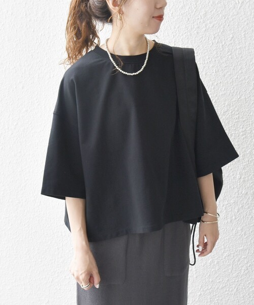 新品✴︎CHANEL✴︎ショート丈Tシャツ シャネル ココボタン 95P コットン Tシャツ 42 レディース