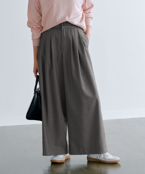 パンツ ハイウエストスリーボタンフレアワイドパンツ「低身長